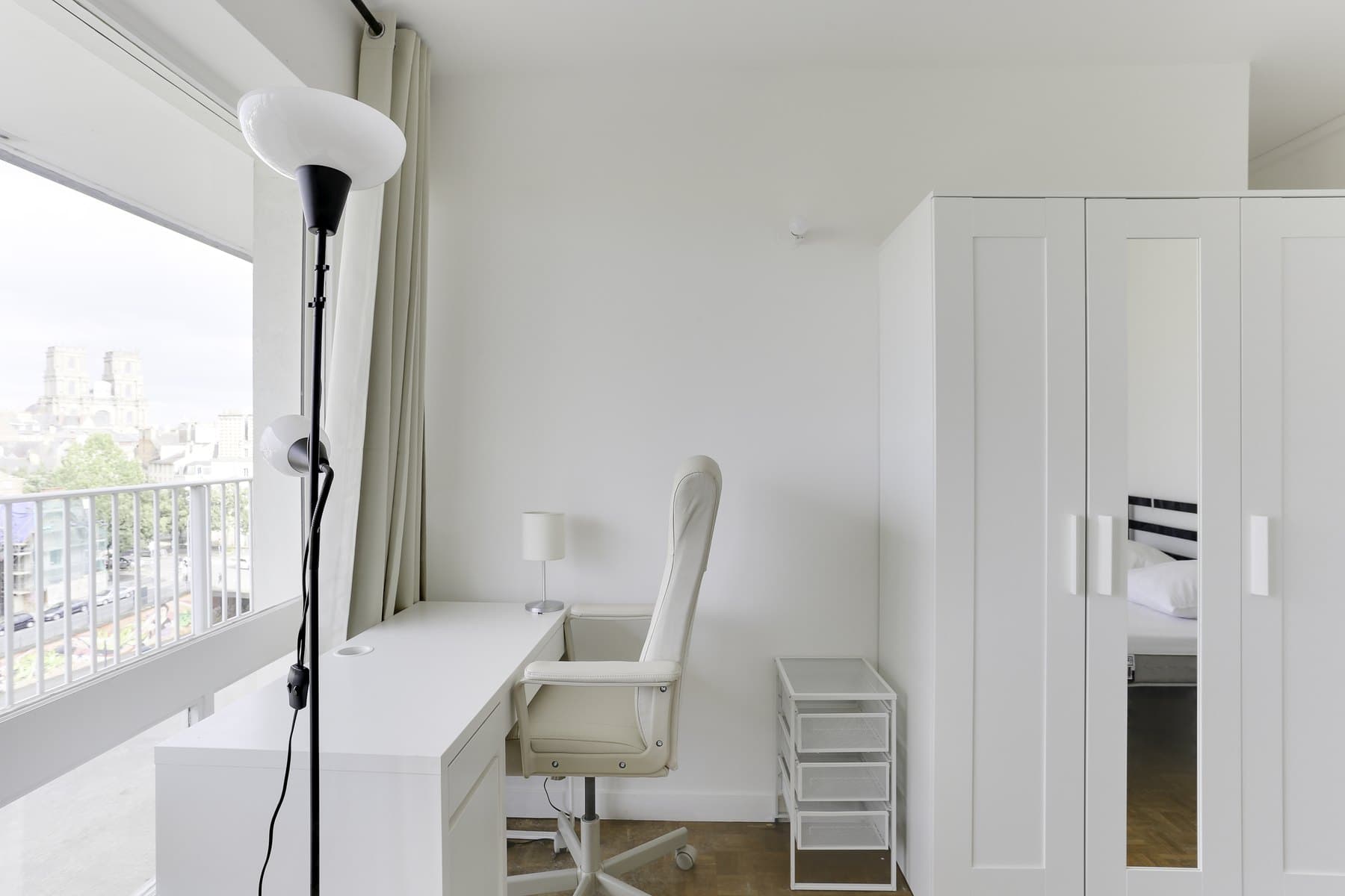 Chambre libre en colocation - quartier Bourg L'Eveque - 2